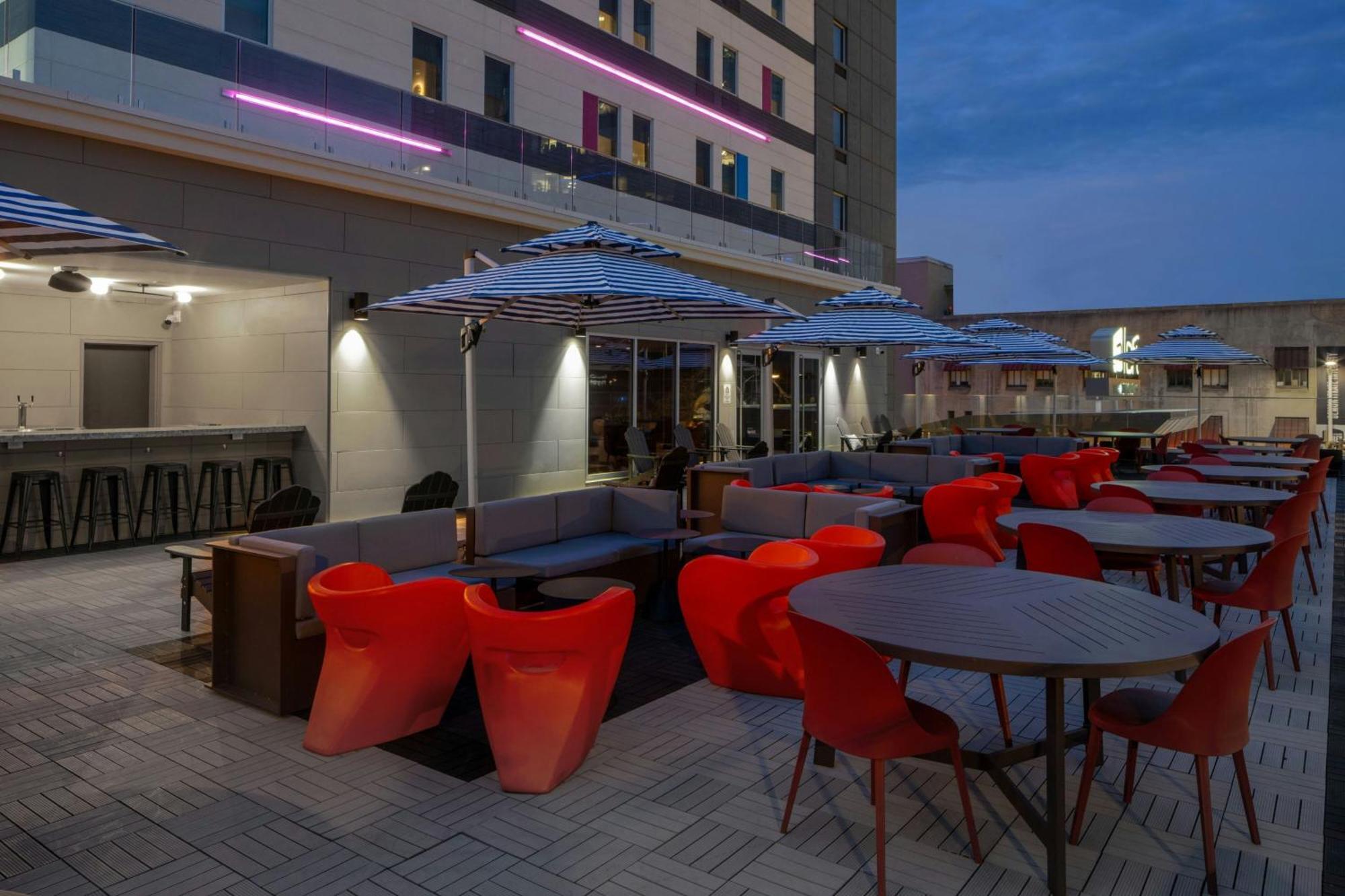 Готель Aloft Memphis Downtown Екстер'єр фото